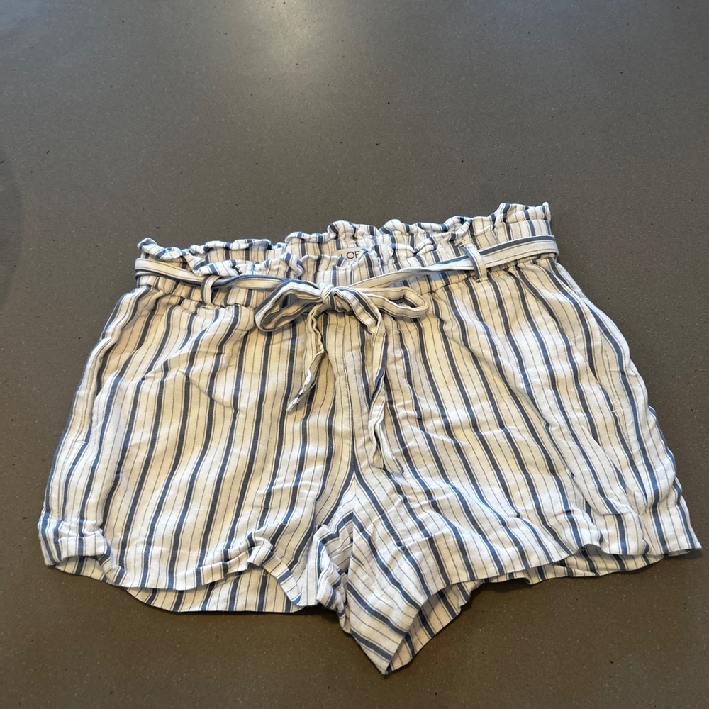 Loft Shorts